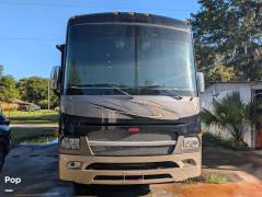 2012 Winnebago Adventurer 37F, $ 47,900