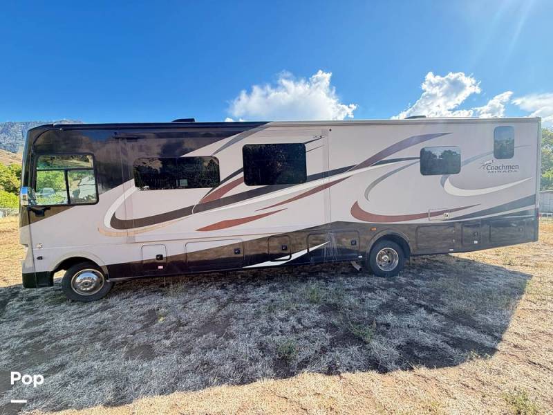 2017 Coachmen Mirada 35BH, $ 52,300