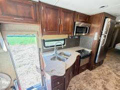 2017 Coachmen Mirada 35BH, $ 52,300