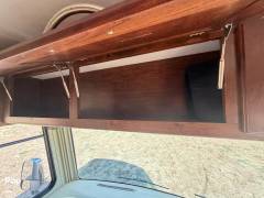 2017 Coachmen Mirada 35BH, $ 52,300