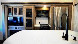 2021 Forest River Sabre 36BHQ, $ 44,200