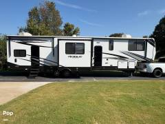 2022 Forest River Rogue 351G2, $ 58,400