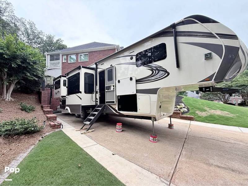 2021 Grand Design Solitude 375RES, $ 53,000