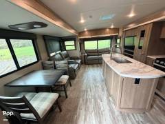 2022 Grand Design Imagine 2970RL, $ 38,900