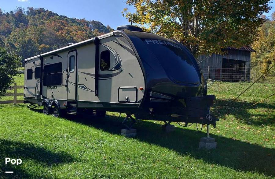 2018 Keystone Bullet Premier 29RKPR, $ 23,500