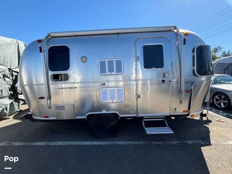 2014 Airstream Flying Cloud 19, $ 42,900