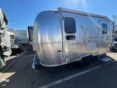 2014 Airstream Flying Cloud 19, $ 42,900