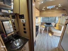 2014 Airstream Flying Cloud 19, $ 42,900