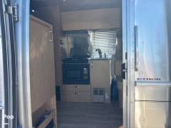 2014 Airstream Flying Cloud 19, $ 42,900