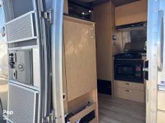2014 Airstream Flying Cloud 19, $ 42,900