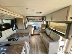 2022 Thor Motor Coach A.C.E. 32.3, $ 106,000
