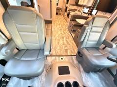 2024 Thor Motor Coach Windsport 34J, $ 137,000