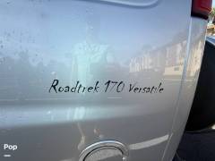 2014 Roadtrek Versatile 170, $ 42,000