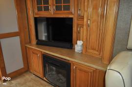 2017 Thor Motor Coach Challenger 37KT, $ 91,200