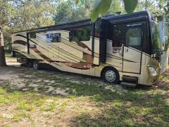 2015 Fleetwood Discovery 40G, $ 100,000