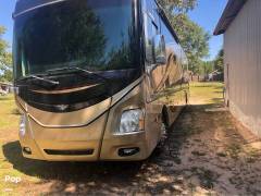 2015 Fleetwood Discovery 40G, $ 100,000