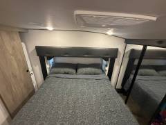 2022 Cherokee Arctic Wolf 3880SUITE, $ 44,450