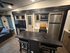 2022 Cherokee Arctic Wolf 3880SUITE, $ 44,450