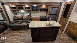 2019 Coachmen Chaparral 285RLS, $ 27,000