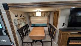 2019 Coachmen Chaparral 285RLS, $ 27,000