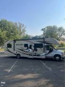 2019 Thor Motor Coach Outlaw 29J, $ 71,200