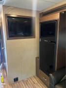 2019 Thor Motor Coach Outlaw 29J, $ 71,200
