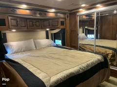 2014 Fleetwood Expedition 40X, $ 117,000