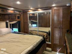2014 Fleetwood Expedition 40X, $ 117,000