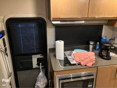 2020 Tiffin Wayfarer 25RW, $ 92,500