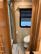 2020 Tiffin Wayfarer 25RW, $ 92,500
