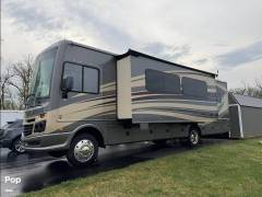 2017 Fleetwood Bounder 33C, $ 72,300