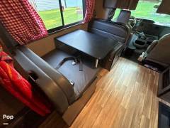2019 Thor Motor Coach Majestic 23A, $ 23,000