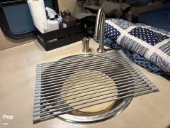 2019 Thor Motor Coach Majestic 23A, $ 23,000