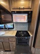 2018 Jayco Greyhawk Prestige 29MVP, $ 72,300