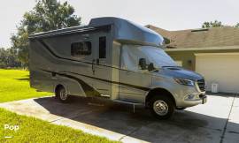 2022 Tiffin Wayfarer 25RW, $ 112,000