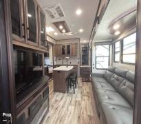 2022 KZ Venom 3313TK, $ 77,800