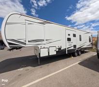 2022 KZ Venom 3313TK, $ 77,800