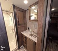2022 KZ Venom 3313TK, $ 77,800