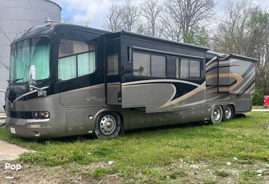 2005 Monaco Executive 40PBT, $ 70,000