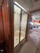 2005 Monaco Executive 40PBT, $ 70,000