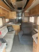 2005 Monaco Executive 40PBT, $ 70,000