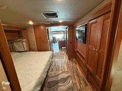 2017 Winnebago Sightseer 36Z, $ 105,000