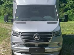 2025 Airstream Atlas Murphy Suite, $ 217,000