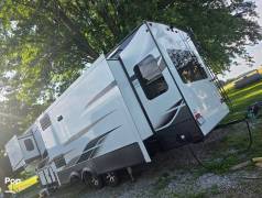 2021 Keystone Alpine 3220RL, $ 41,900