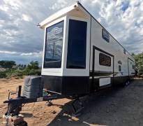 2022 CrossRoads Hampton 375DBL, $ 53,400