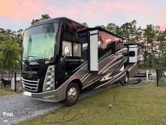 2023 Thor Motor Coach Challenger 37DS, $ 153,000