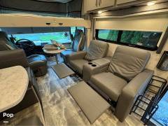 2023 Thor Motor Coach Challenger 37DS, $ 153,000