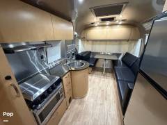 2016 Airstream Flying Cloud 25FB, $ 77,800