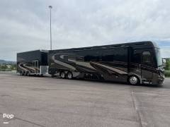 2018 Fleetwood Discovery LXE 44H, $ 245,000