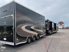 2018 Fleetwood Discovery LXE 44H, $ 245,000